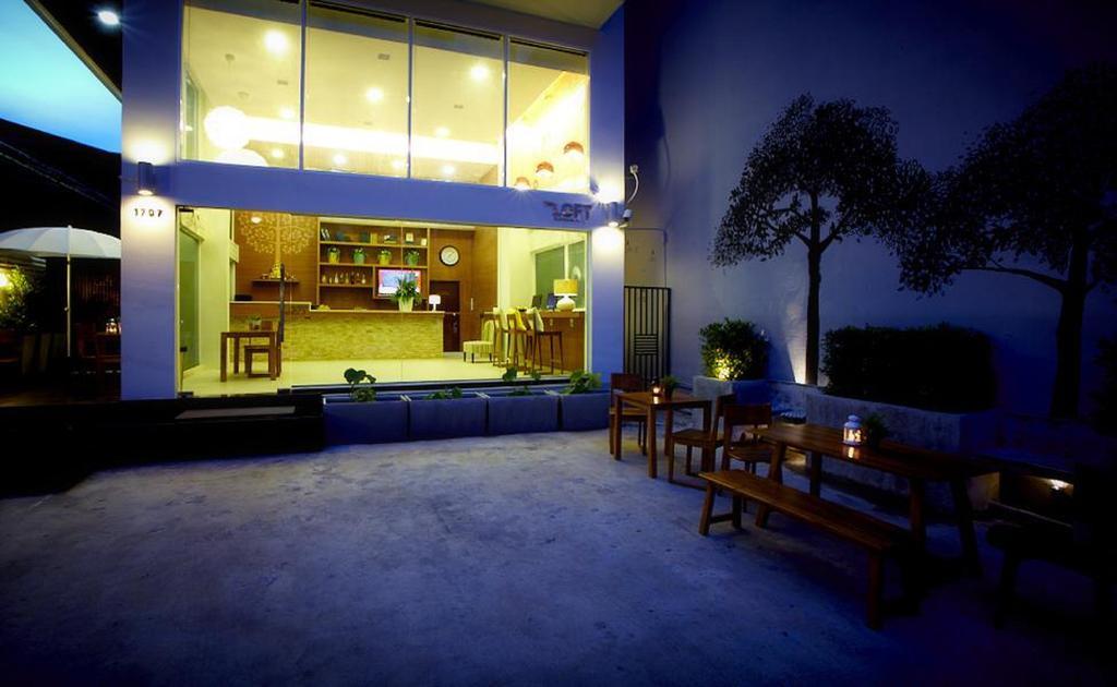 Отель Loft 77 Бангкок Экстерьер фото